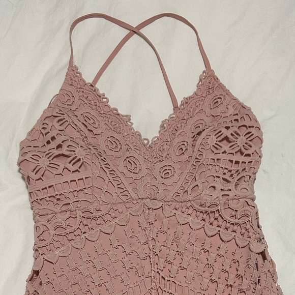 Pink Midi Astr the Label Dress - Picture 1 of 3